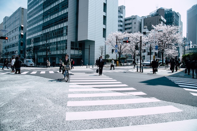 陕西为何勤工俭学对在日本的留学生的职业生涯至关重要？